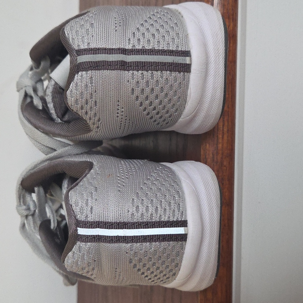 Saucony Grid Womens lightweight running shoe in grey size 7.5 - Picture 3 of 7